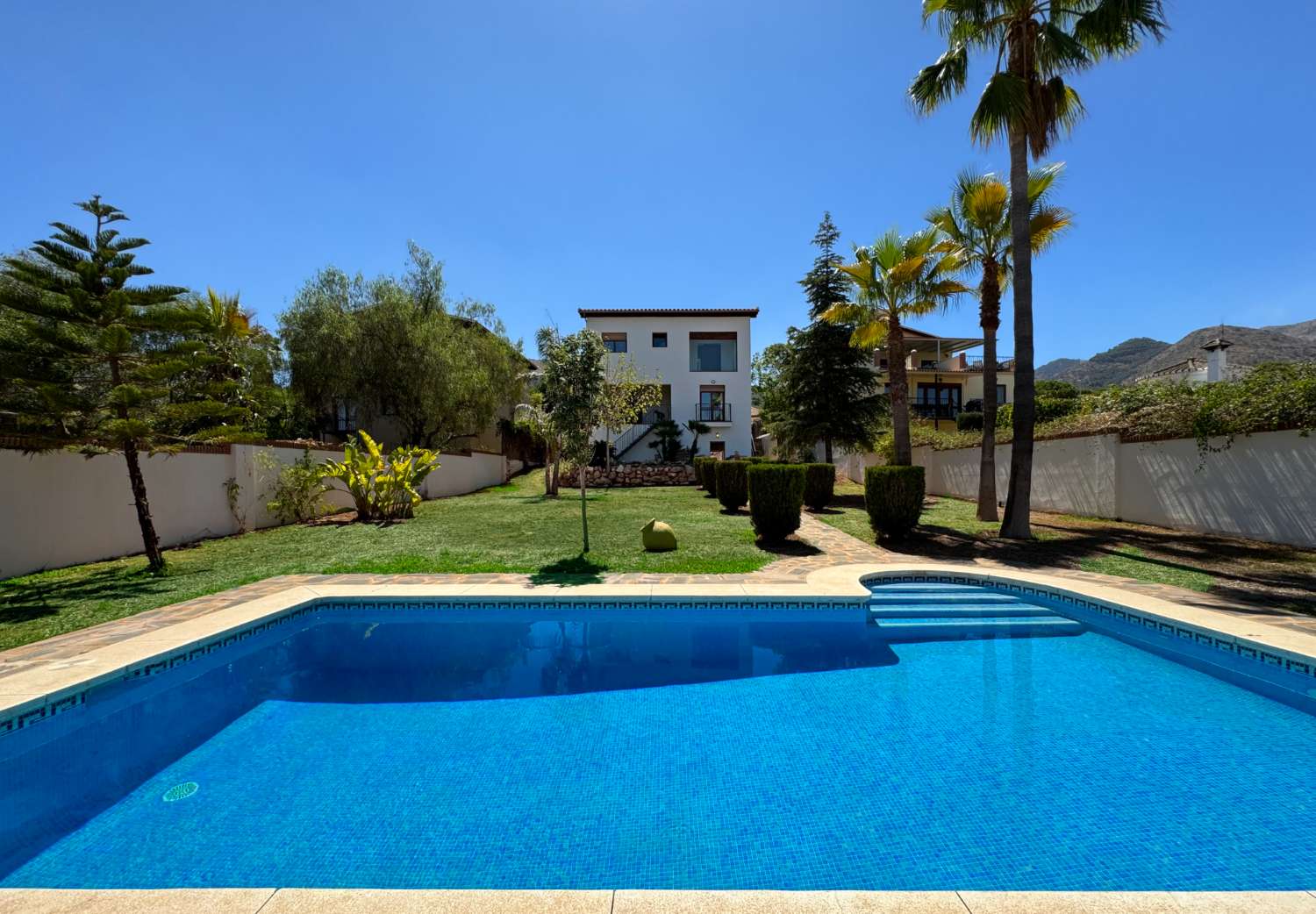 Villa for rent in Alhaurín de la Torre